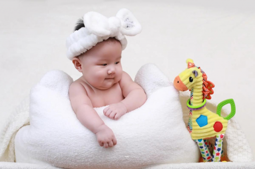 天津宝宝头上的旋 天津宝宝头上的旋